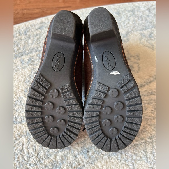 B.o.C Brown Suede Ankle Boots with Black Heel Women’s size 6 - Picture 7 of 9